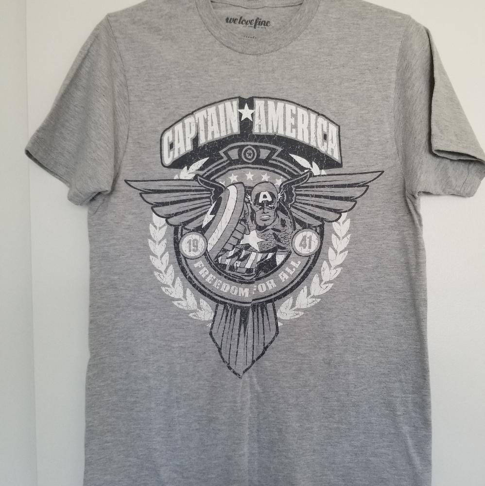 Captain America T-shirt